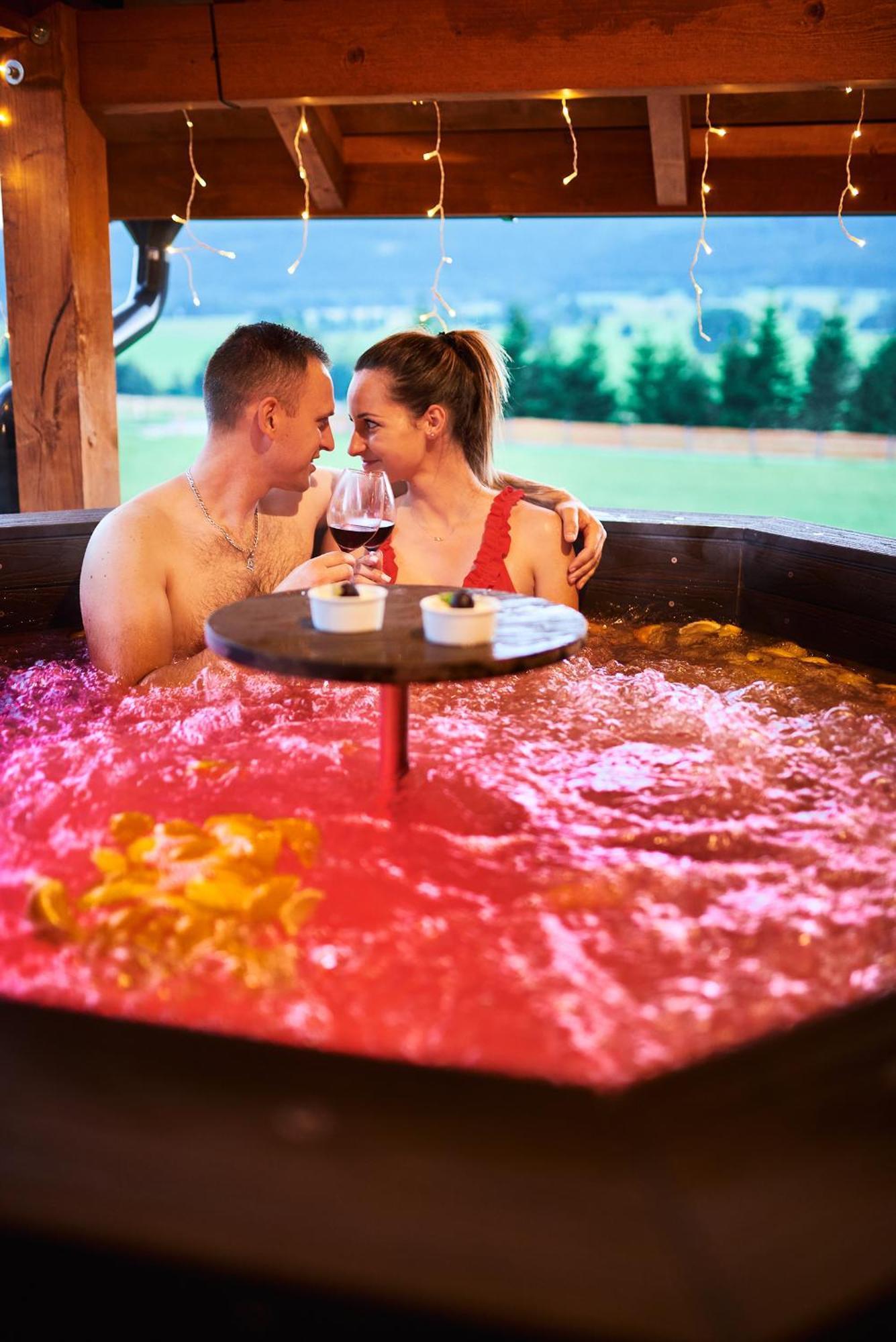 Osada Orlica Klimatyczne Domki Z Widokiem Na Gory I Termalnym Spa Sauna Jacuzzi 4 Km Od Zieleniec Ski Arena Lasowka Exterior foto